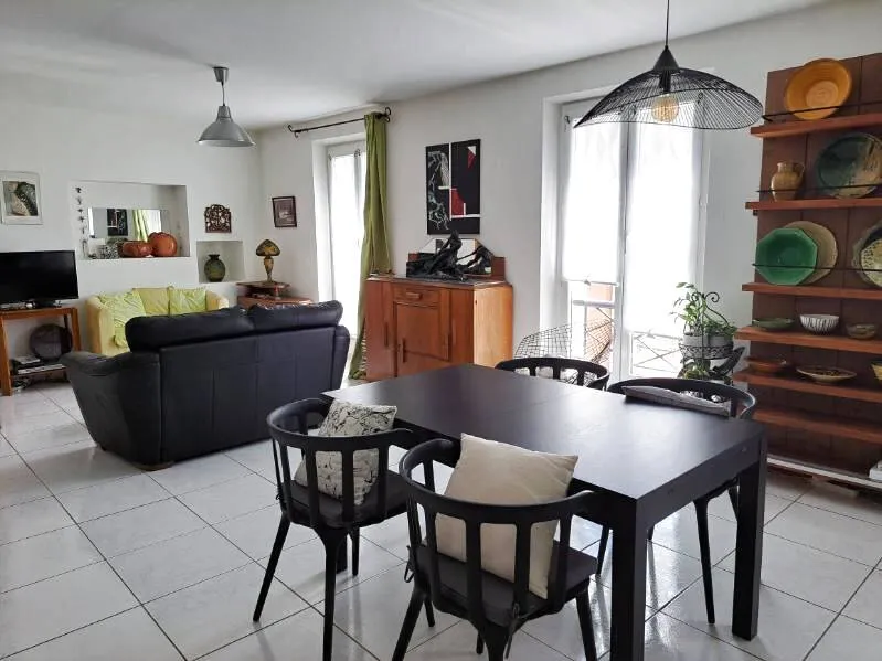 Appartement Type 3 à Gardanne 13120 