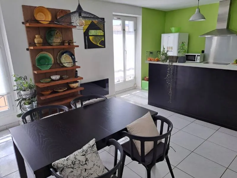 Appartement Type 3 à Gardanne 13120 