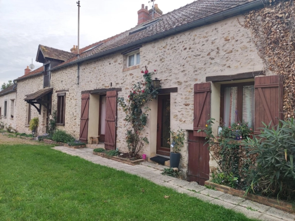 Maison ancienne rénovée proche de DOURDAN