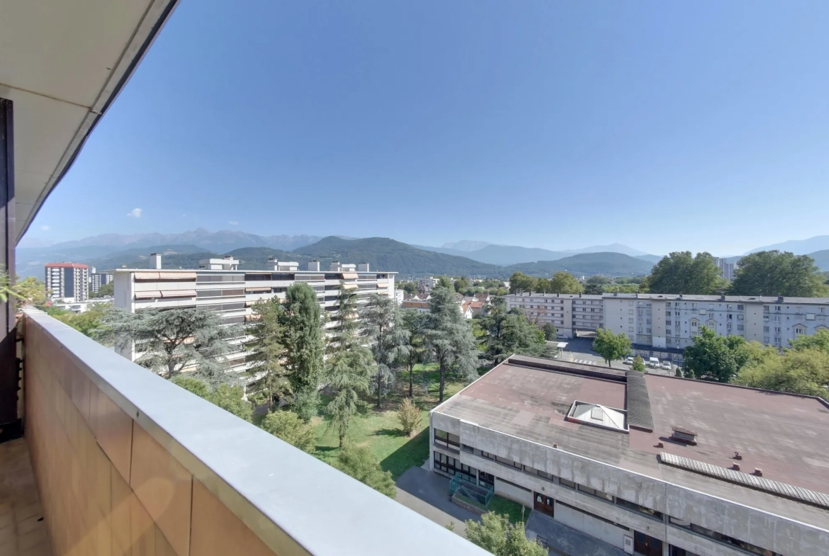 Appartement T3 lumineux avec vue dégagée - Grenoble 