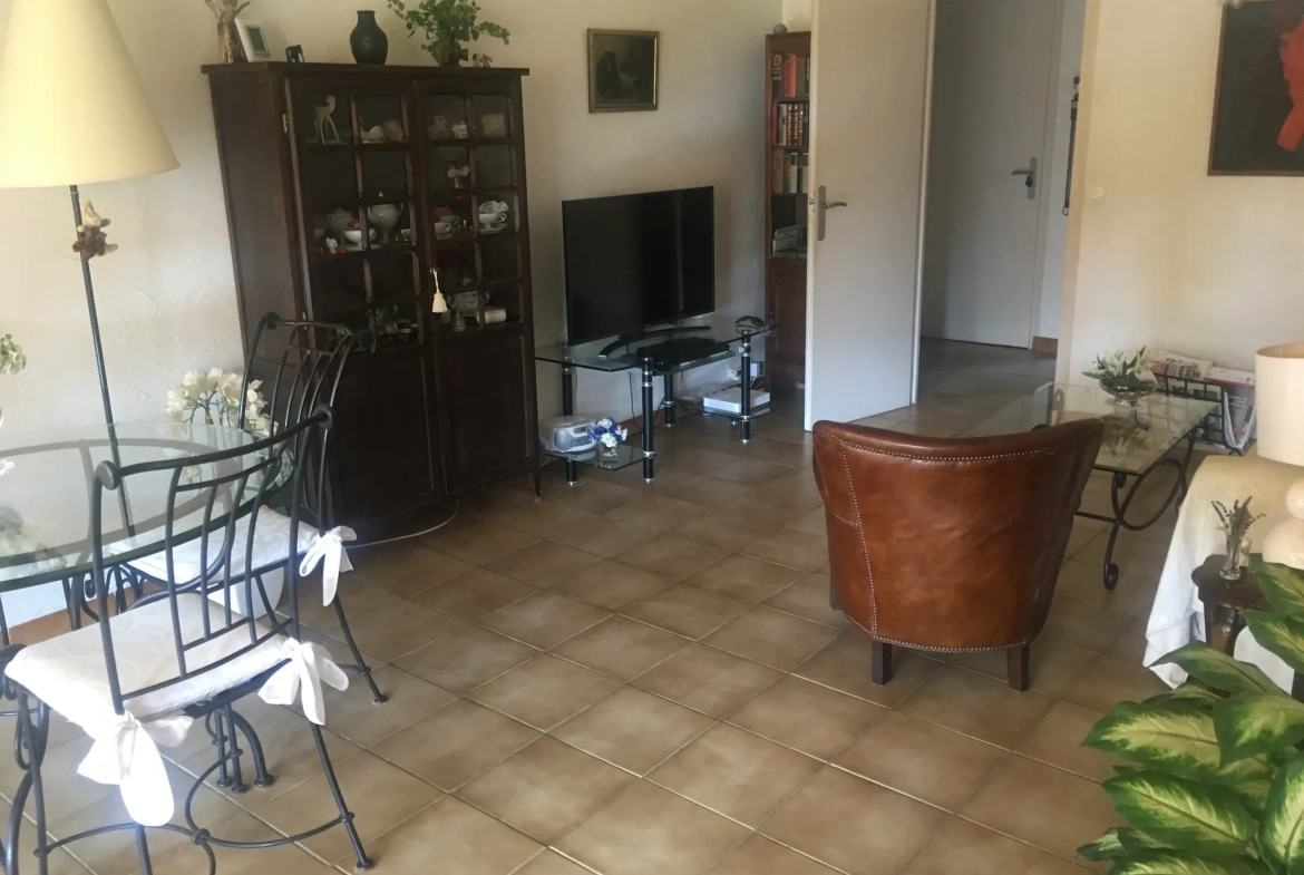 Appartement 2 pièces à vendre à Fréjus 