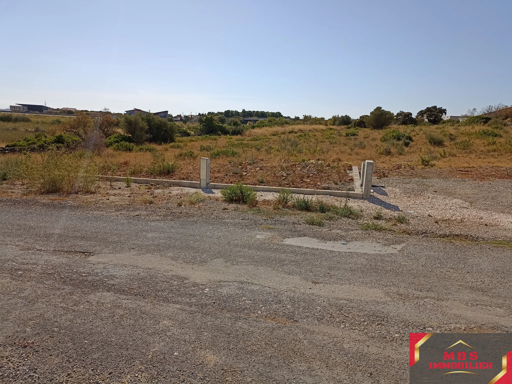 Terrain Constructible à Fitou - 1 469 m2 