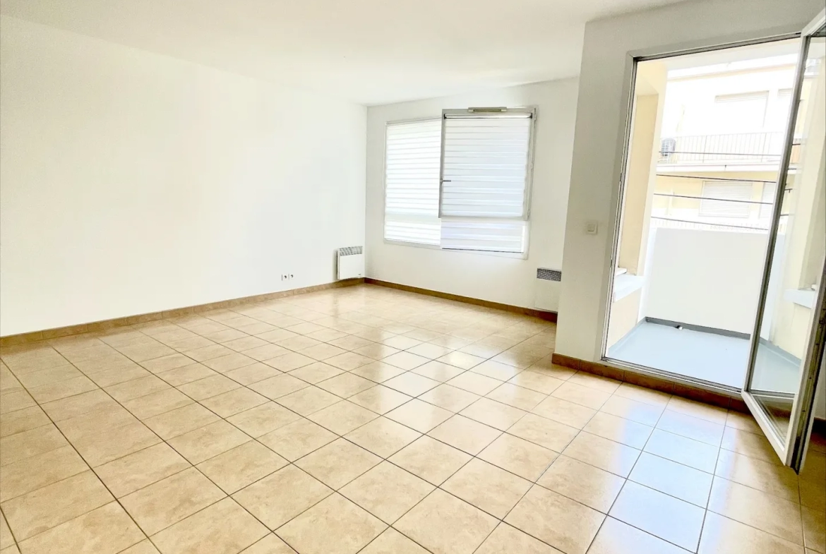 Appartement F2 - Centre Ville Chelles 