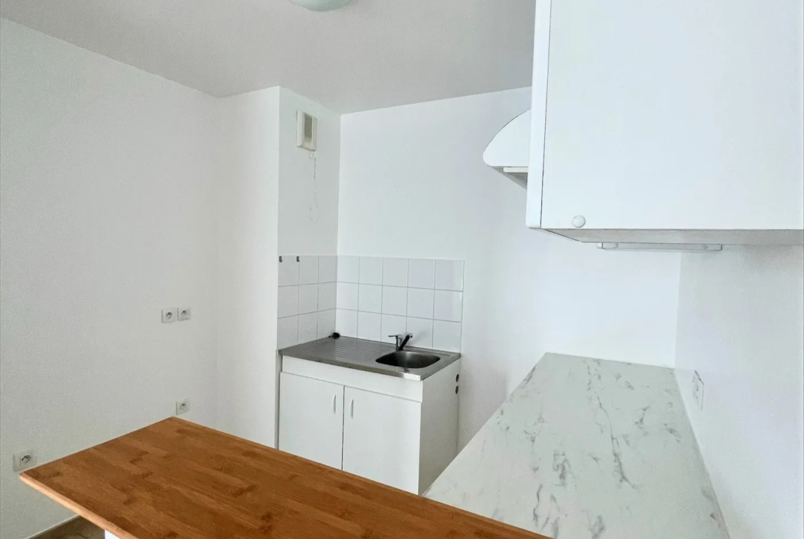 Appartement F2 - Centre Ville Chelles 