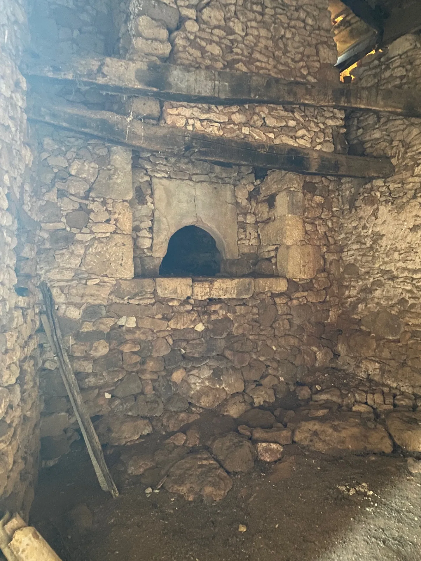 Maison à vendre à Biron avec vue sur château 