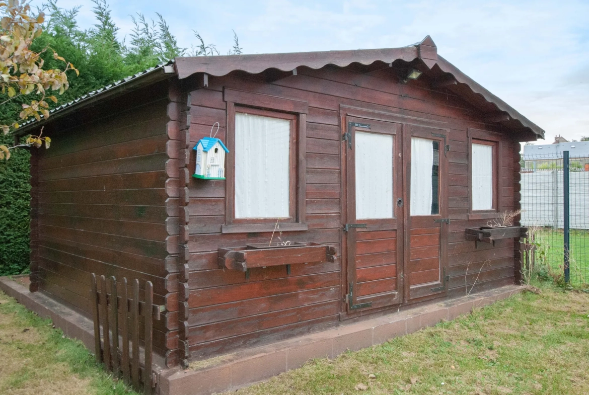 Pavillon individuel avec 3 chambres à Jeumont 