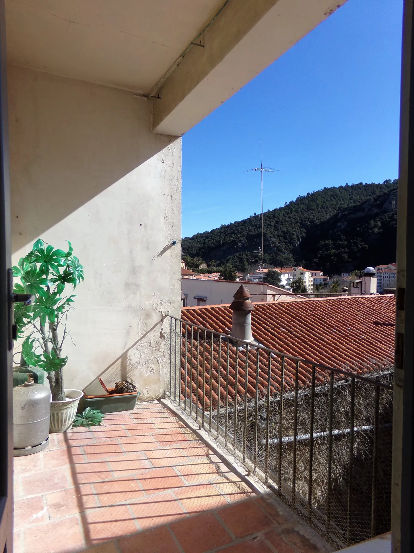 Appartement F3 avec Terrasse à Amelie les Bains Palalda 