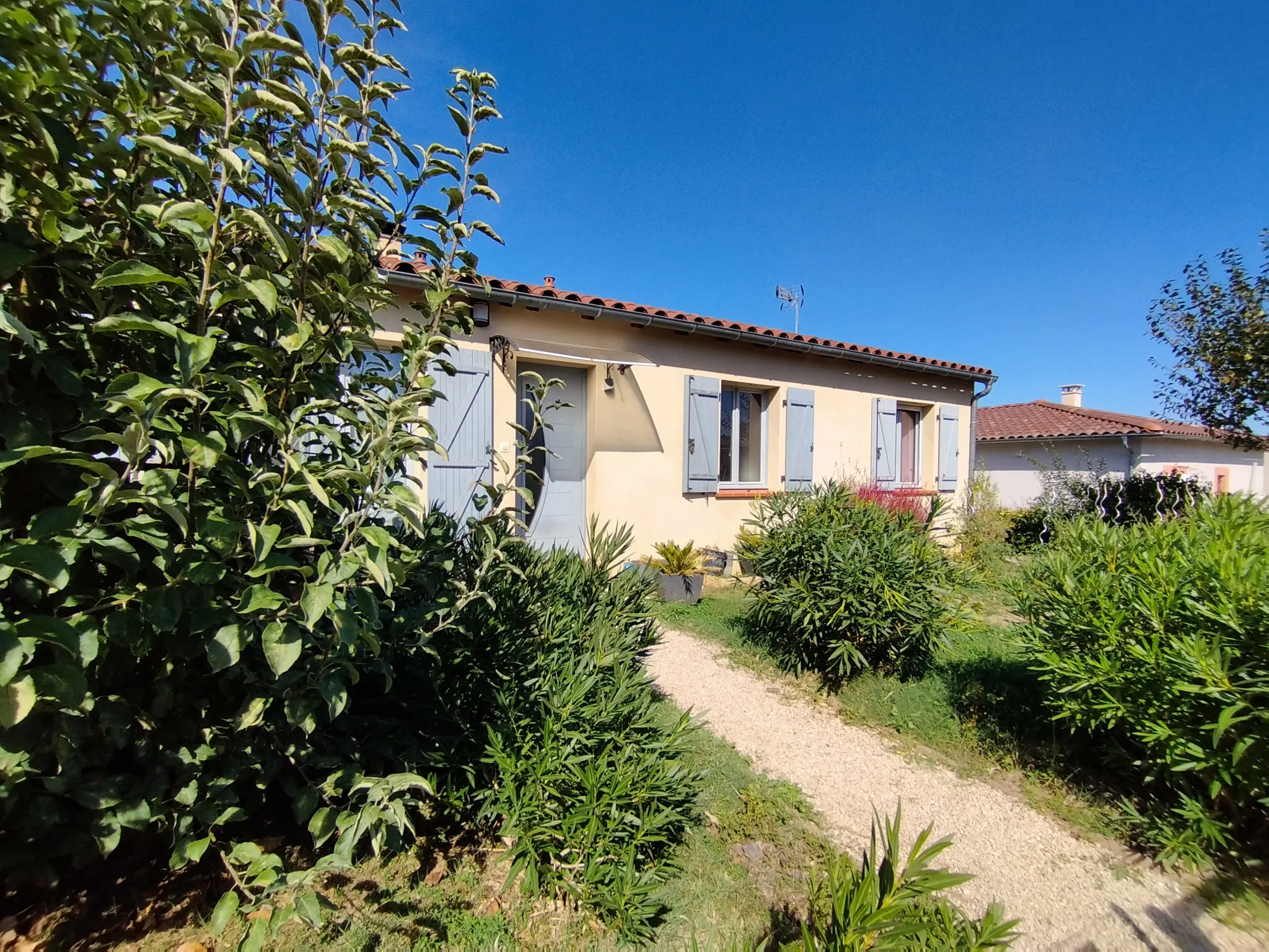 Villa T5 avec 4 Chambres à Saint-Sulpice-Sur-Lèze 