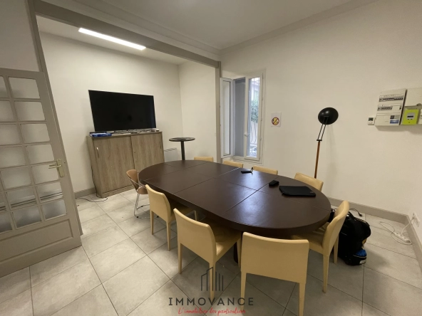 Appartement Gare 60 m2, 2 pièces+Cour+Cave