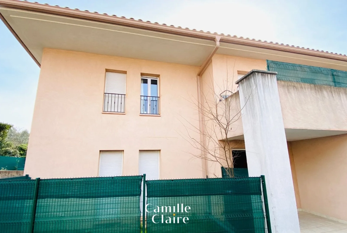 Appartement T2 à Aix en Provence avec Terrasse et Garage 