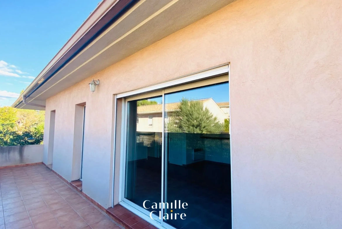 Appartement T2 à Aix en Provence avec Terrasse et Garage 