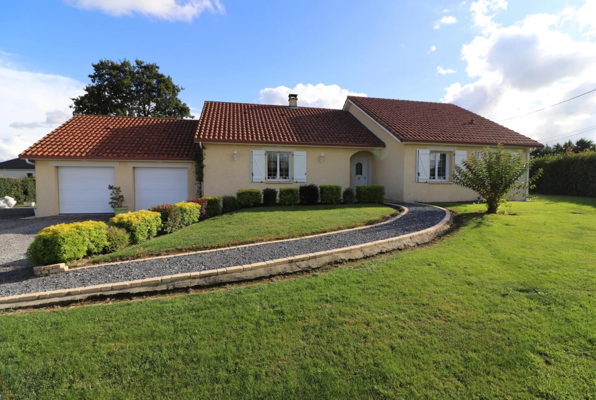 Maison de plain pied à Urost 