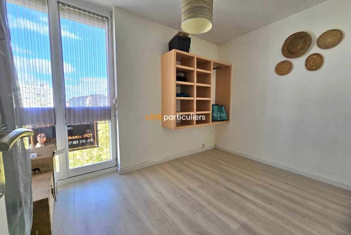 Appartement T4 Lumineux au 4ème et dernier étage sur TOURS NORD 