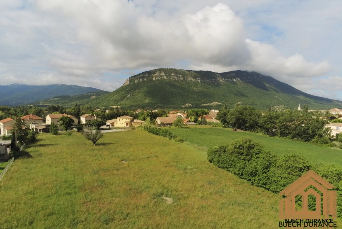 Terrain en lotissement à Laragne-Montéglin 