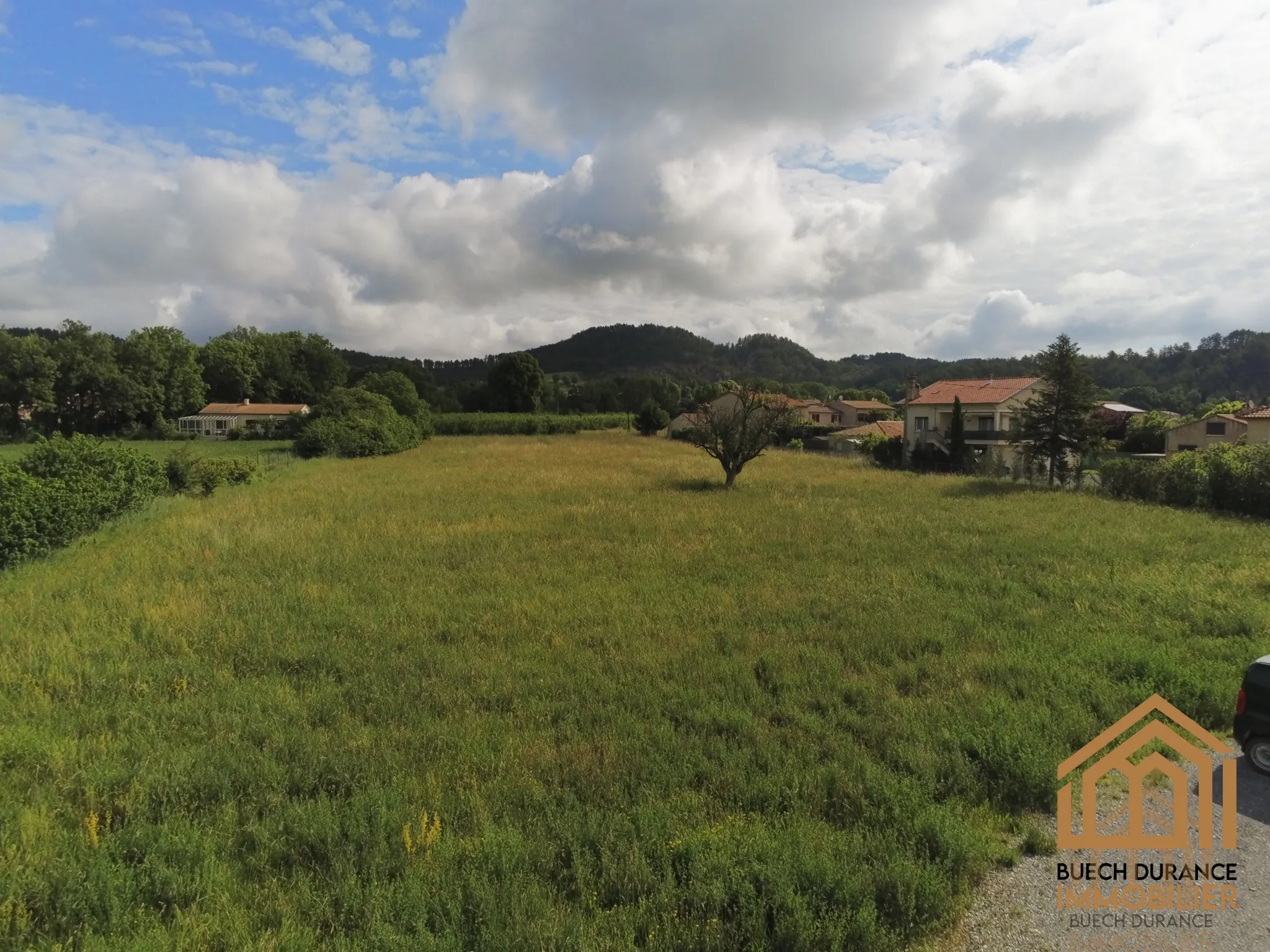 Terrain en lotissement à Laragne-Montéglin 