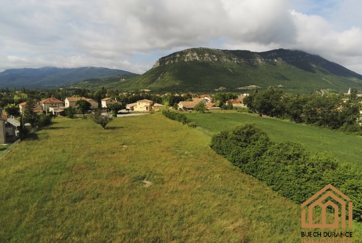 Terrain en lotissement à Laragne-Montéglin 