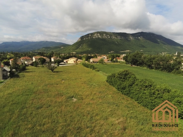 Terrain en lotissement à Laragne-Montéglin