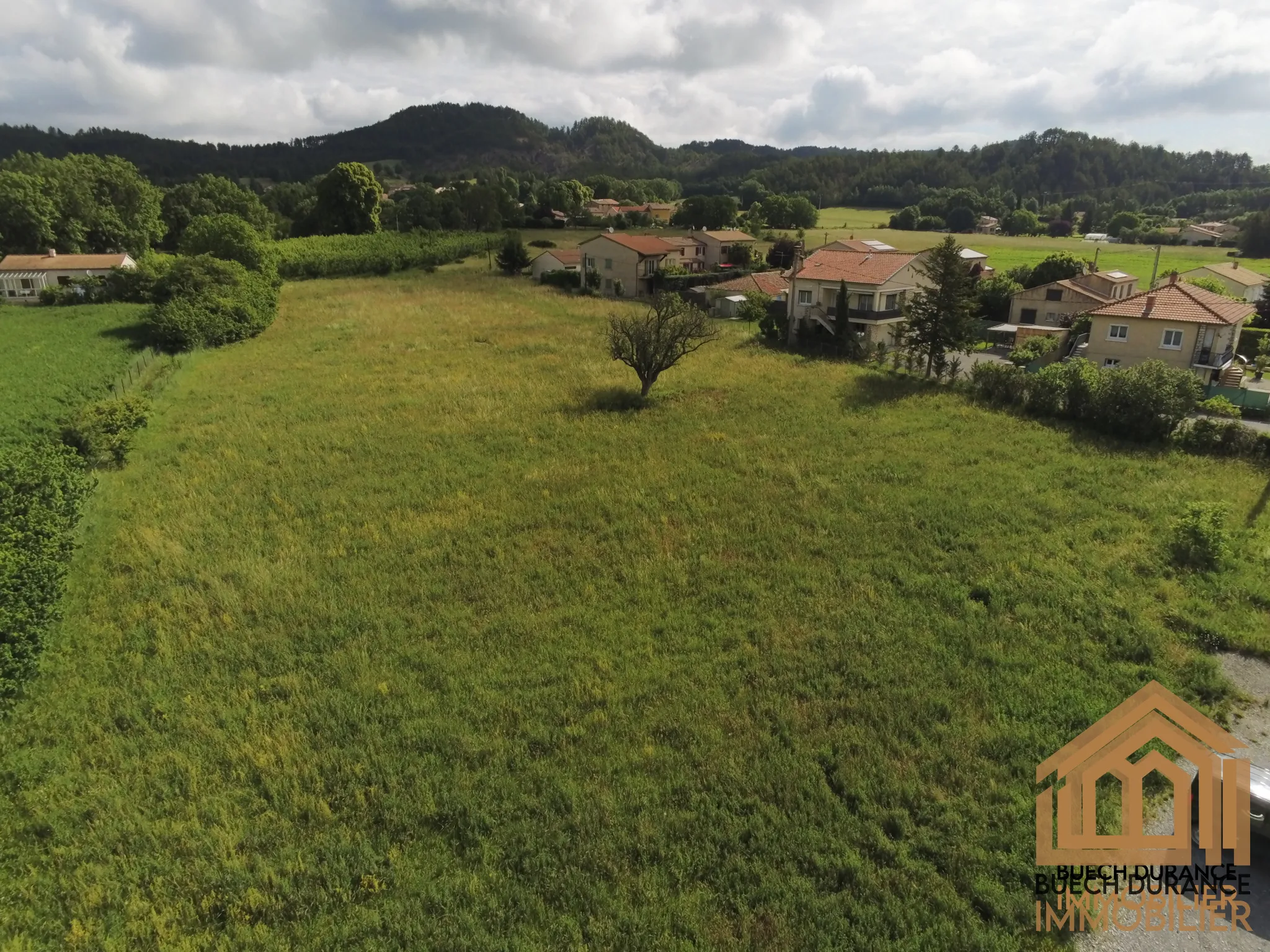 Terrain en lotissement à Laragne-Montéglin 