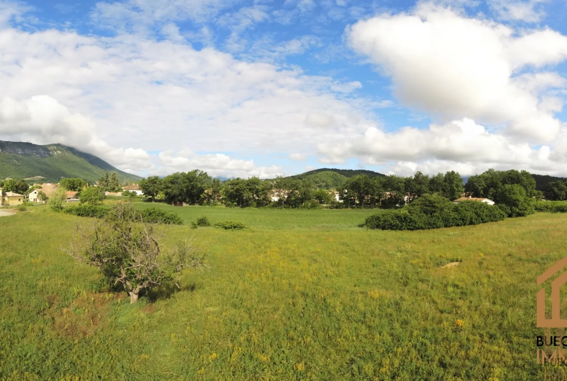 Terrain en lotissement à Laragne-Montéglin 