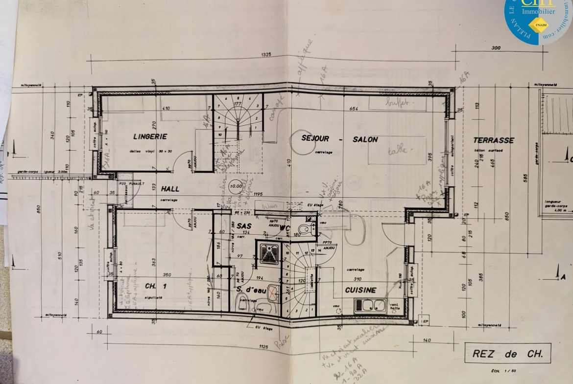 Maison 4 chambres dans le centre-ville de Guer 