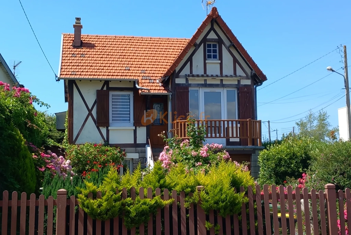 Jolie maison de caractère avec garage et jardin à Dieppe 