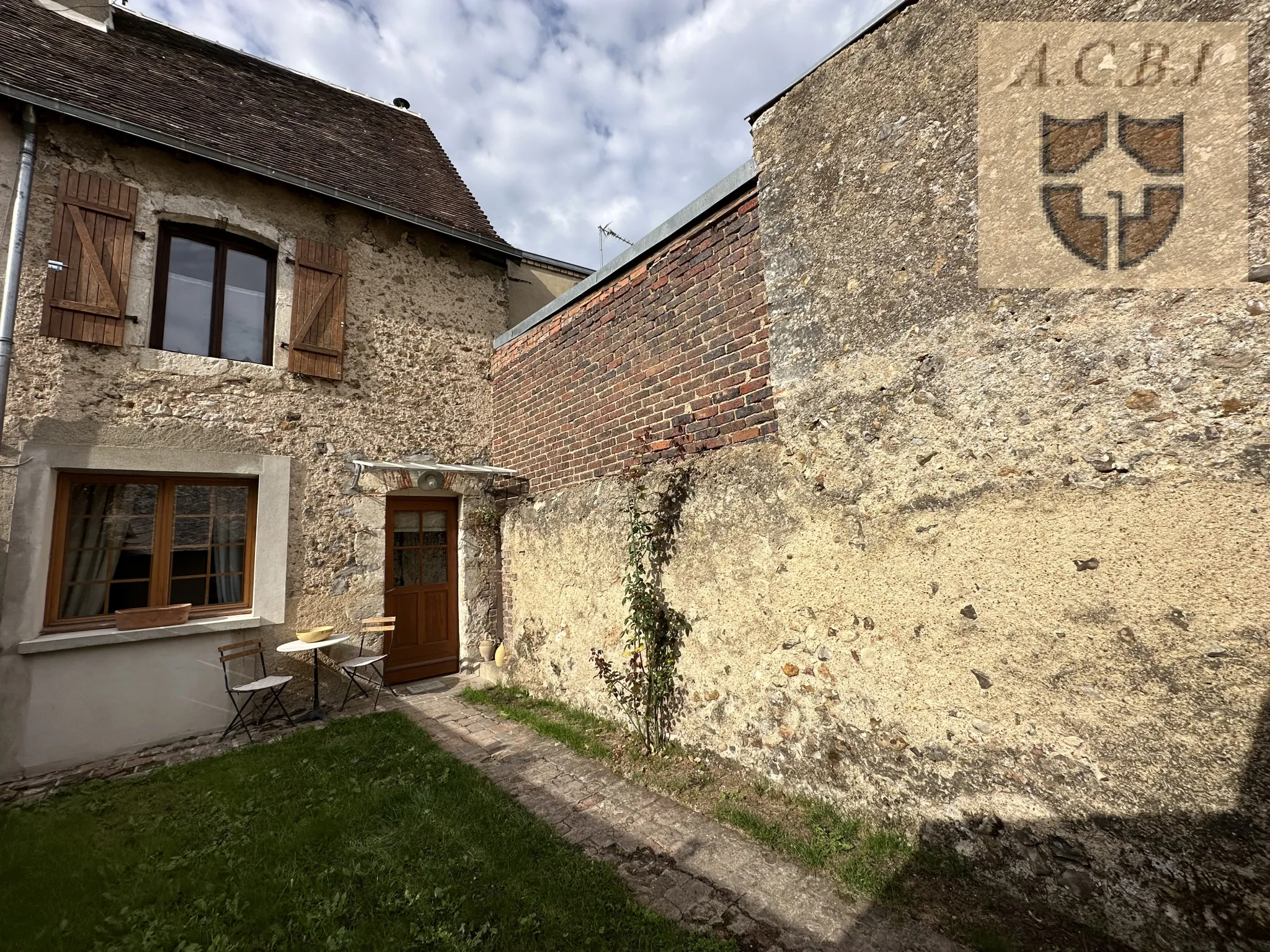 Maison de Bourg Charmante des Années 1850 à Moree 