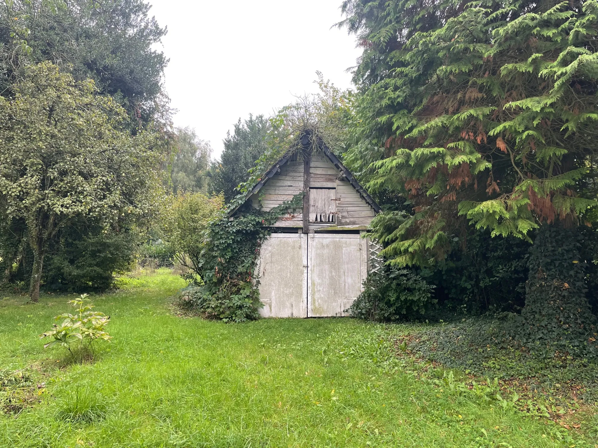 Maison Ancienne à Lyons la Foret avec Terrain de 1991m2 