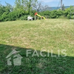 Terrain constructible de 950 m2 à Cailloux-sur-Fontaines