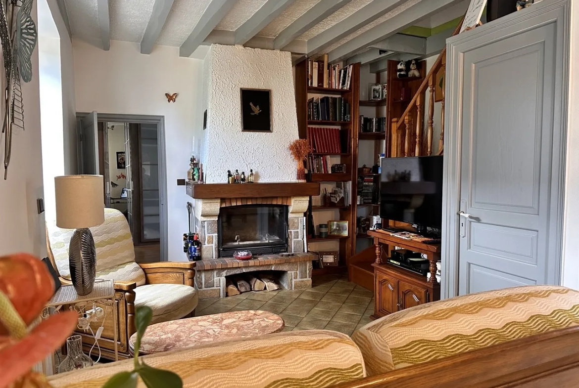 Maison Briarde à Donnemarie Dontilly avec Jardin et Vue Panoramique 