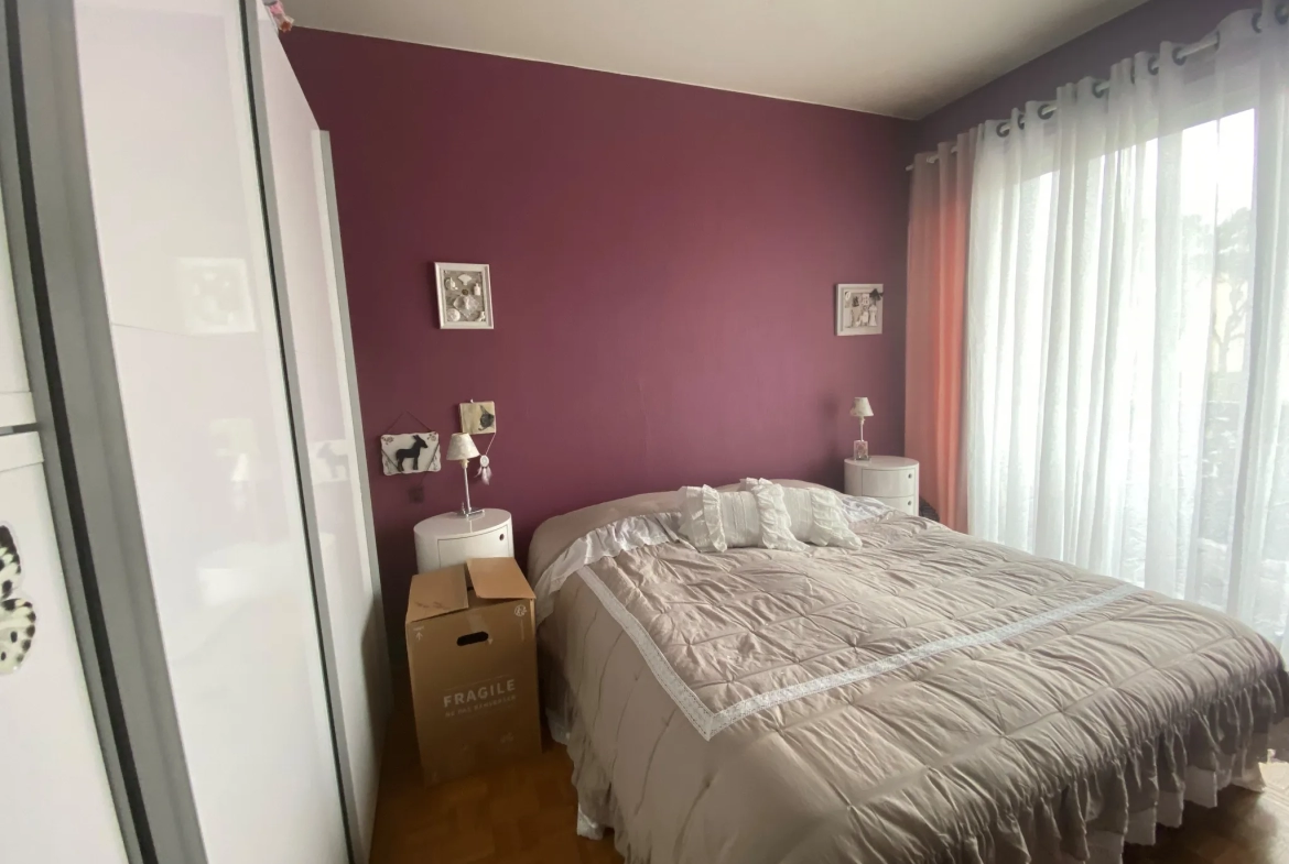 Appartement F4 à Chatenay-Malabry avec vue dégagée 