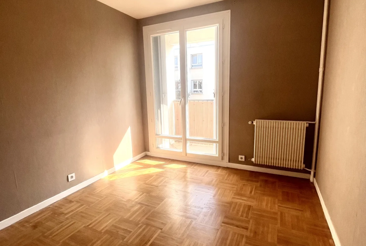 Appartement 3 pièces - 60 m2 proche gare 