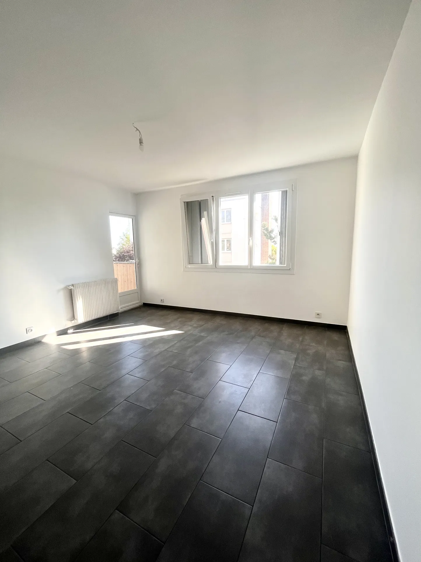 Appartement 3 pièces - 60 m2 proche gare 