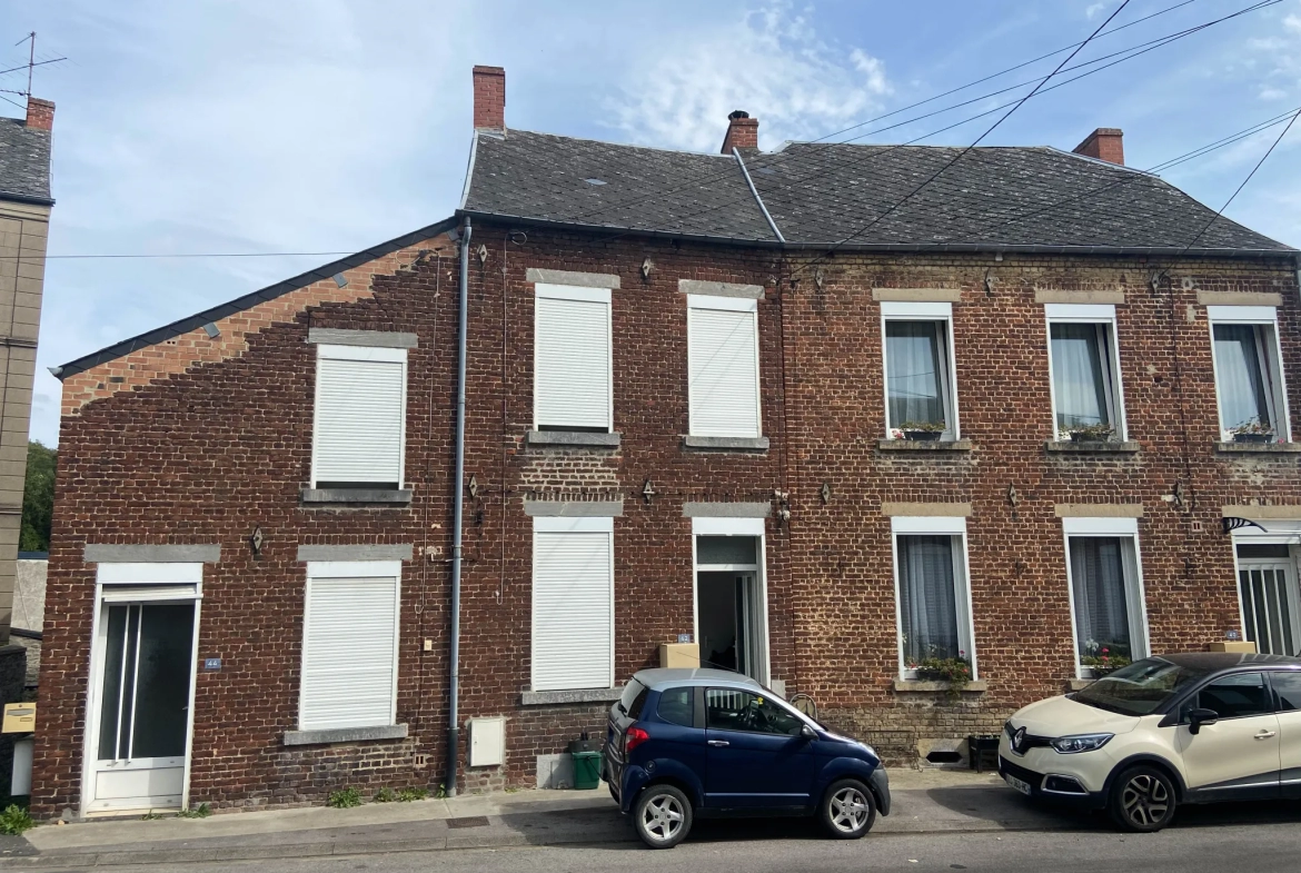 Maison de ville en brique avec 2 chambres à Ferriere la grande 