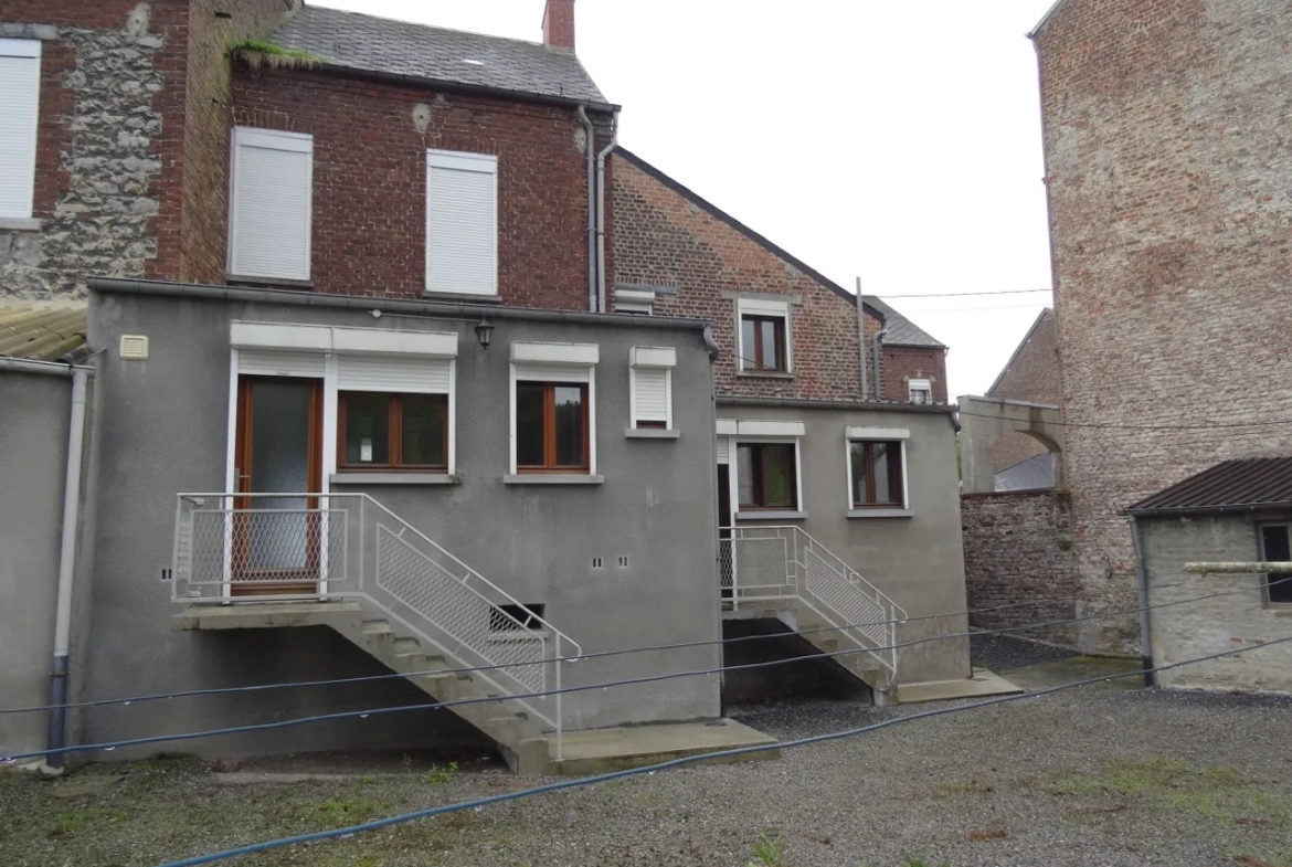 Maison de ville en brique avec 2 chambres à Ferriere la grande 