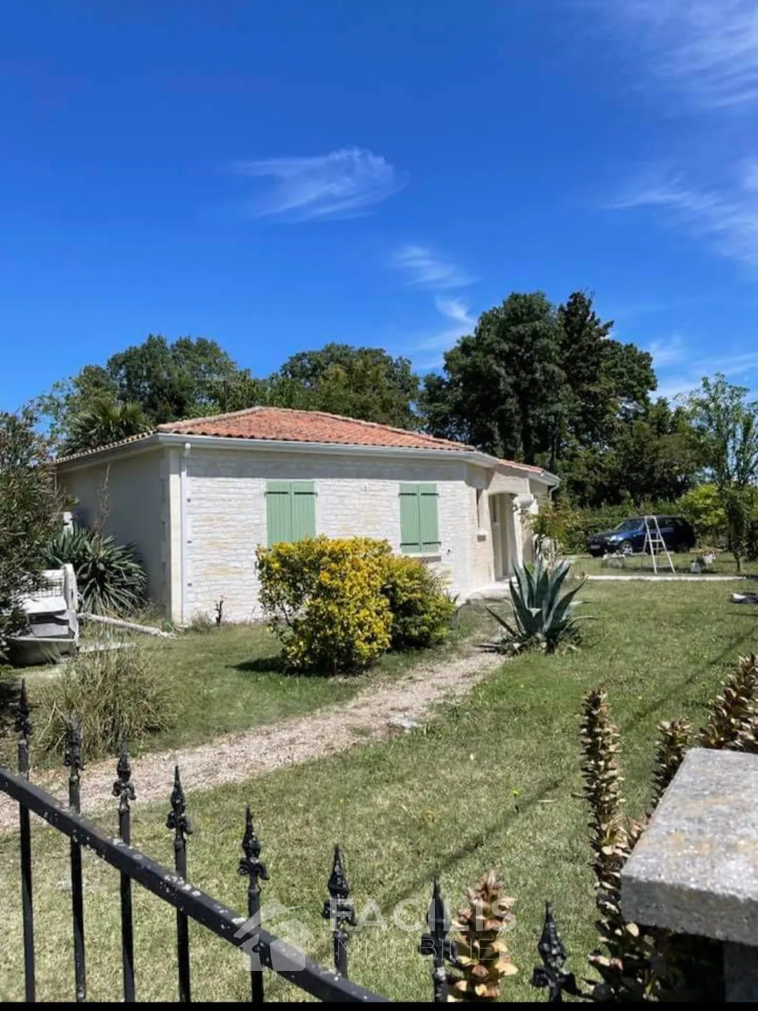 Belle maison d'habitation de 139m2 à Thors (17160) 