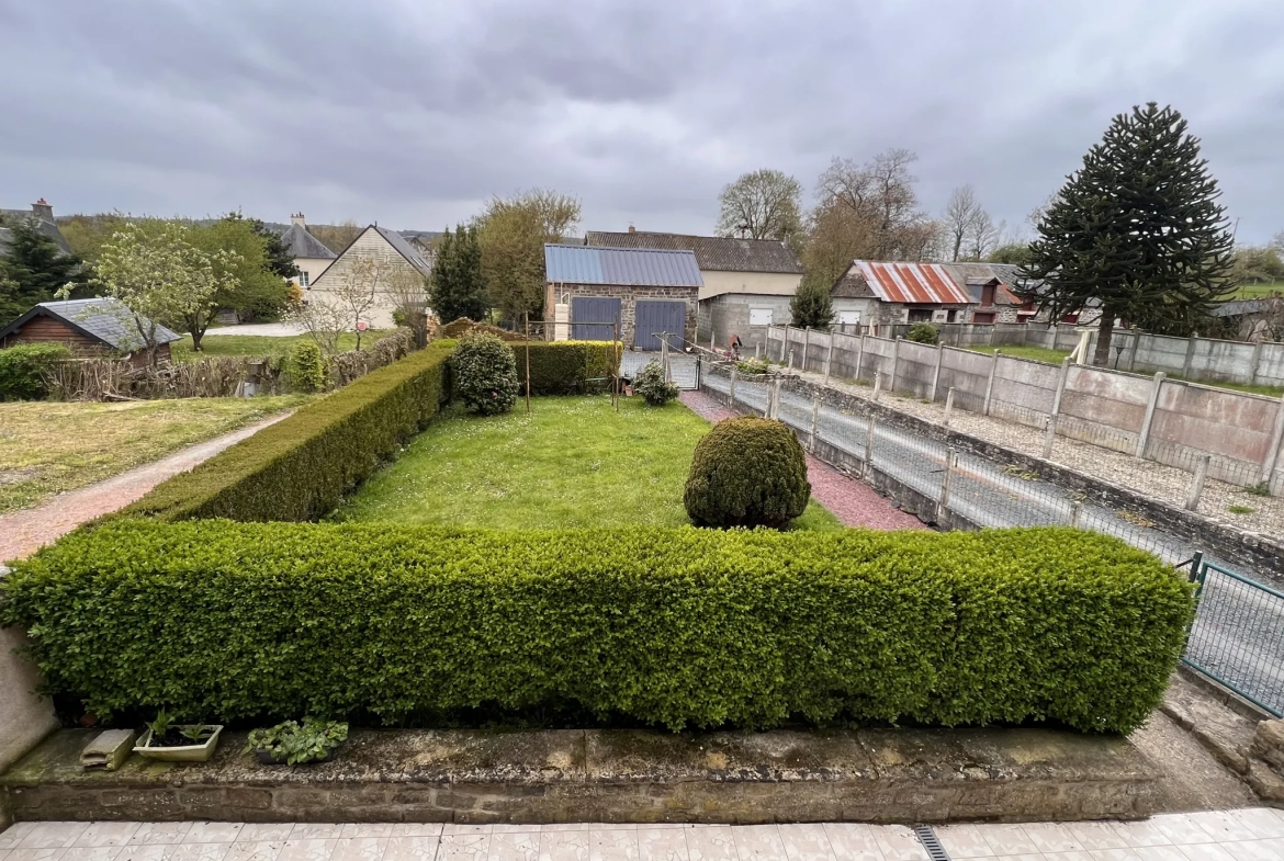 Maison de bourg à Le tourneur 14350 - 3 chambres, extérieur de 487m2 