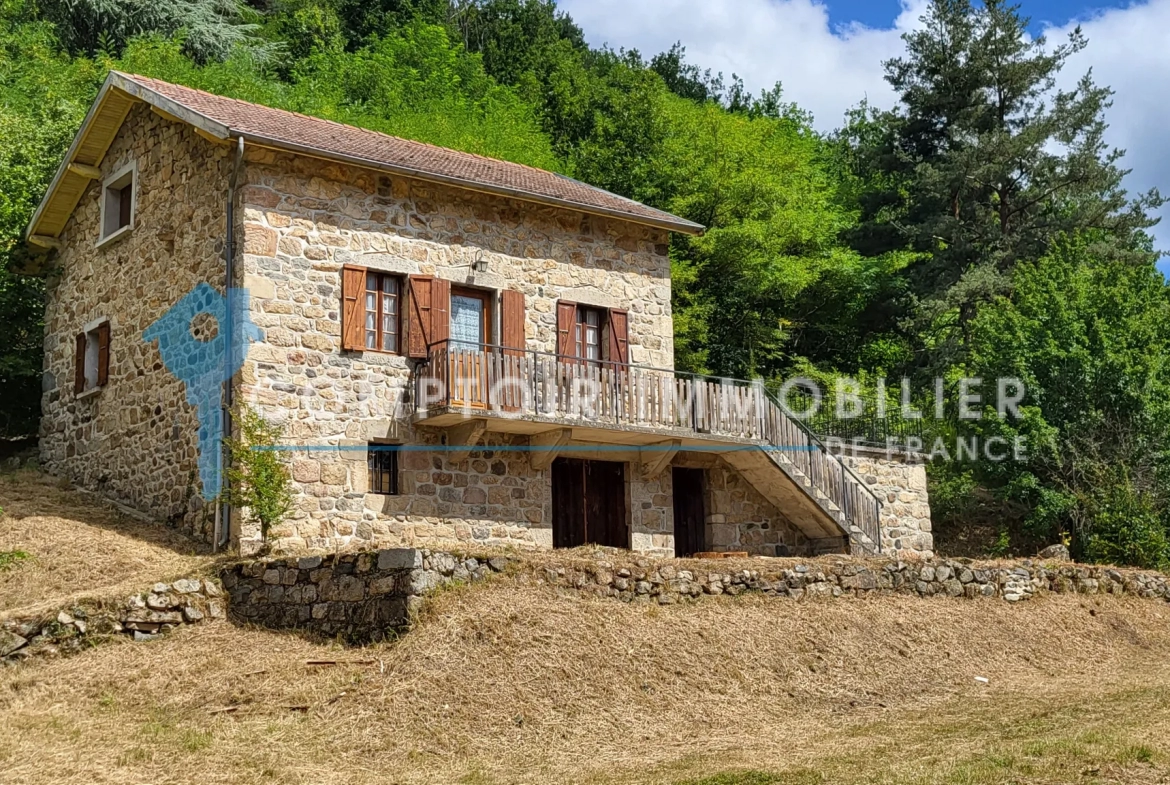 Maison Ardéchoise en Pierre à Réaménager à Chanéac (07310) 