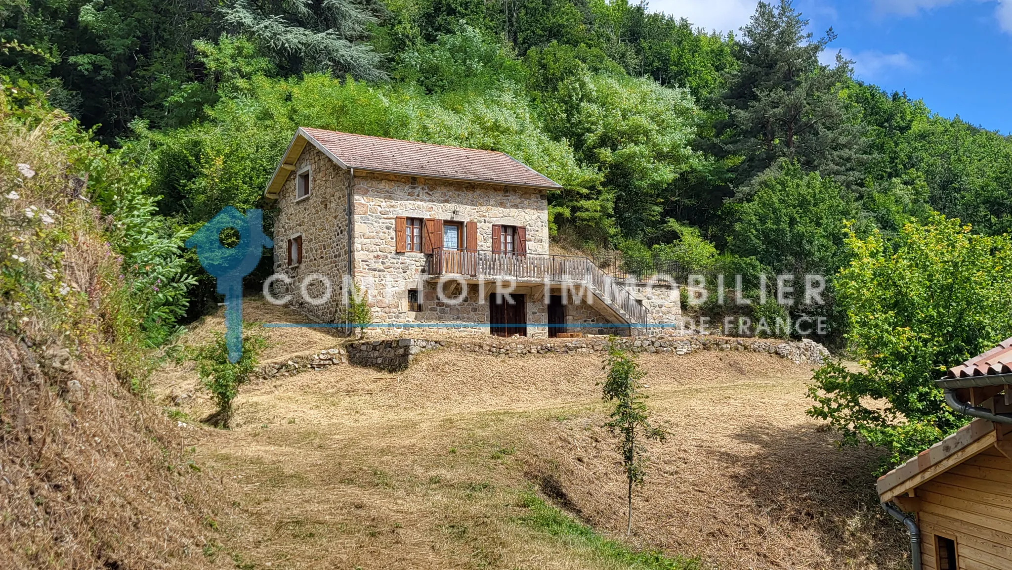 Maison Ardéchoise en Pierre à Réaménager à Chanéac (07310) 