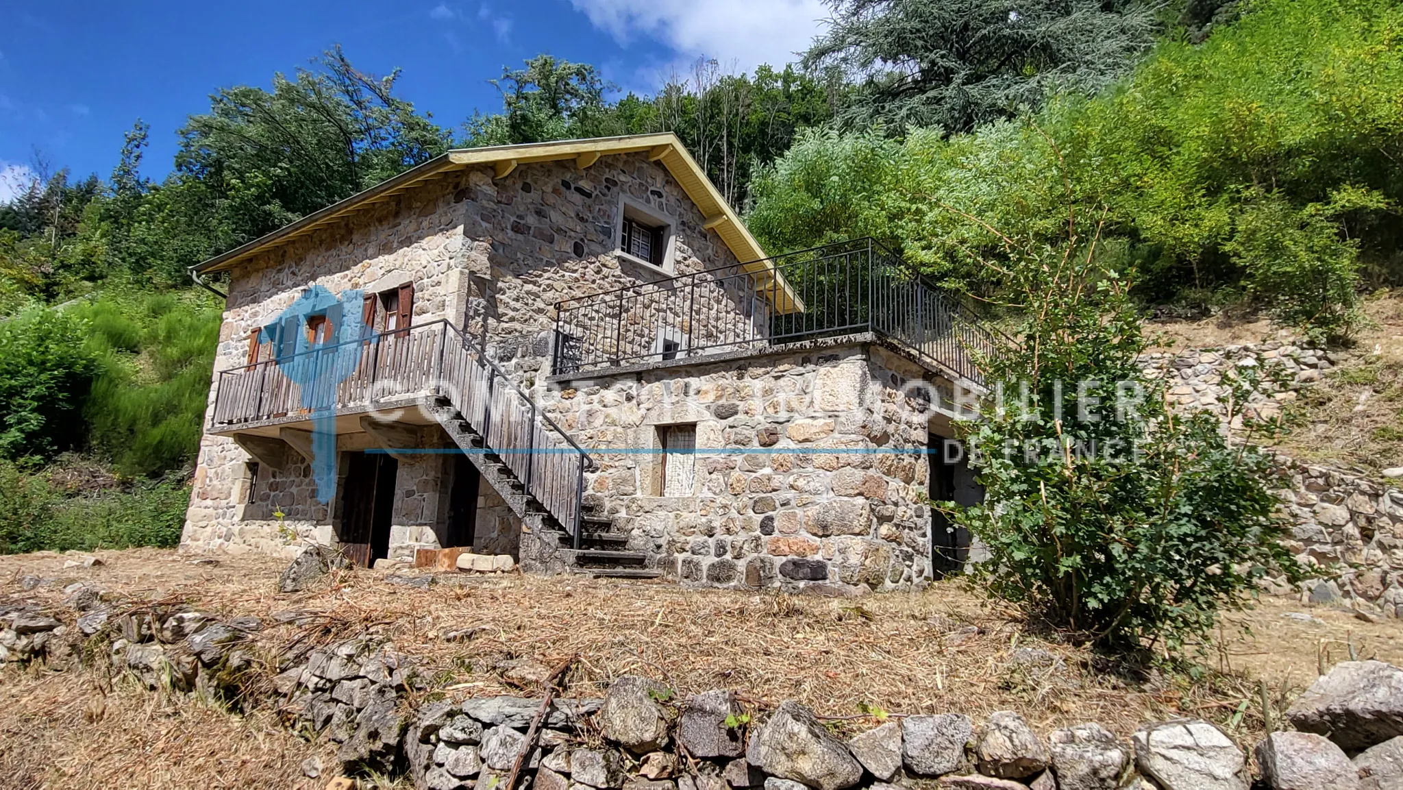 Maison Ardéchoise en Pierre à Réaménager à Chanéac (07310) 