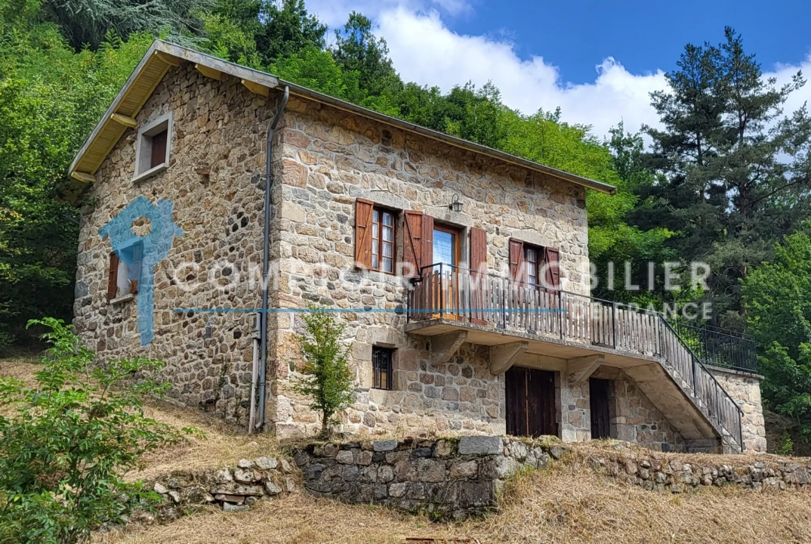 Maison Ardéchoise en Pierre à Réaménager à Chanéac (07310) 