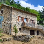 Maison Ardéchoise en Pierre à Réaménager à Chanéac (07310)