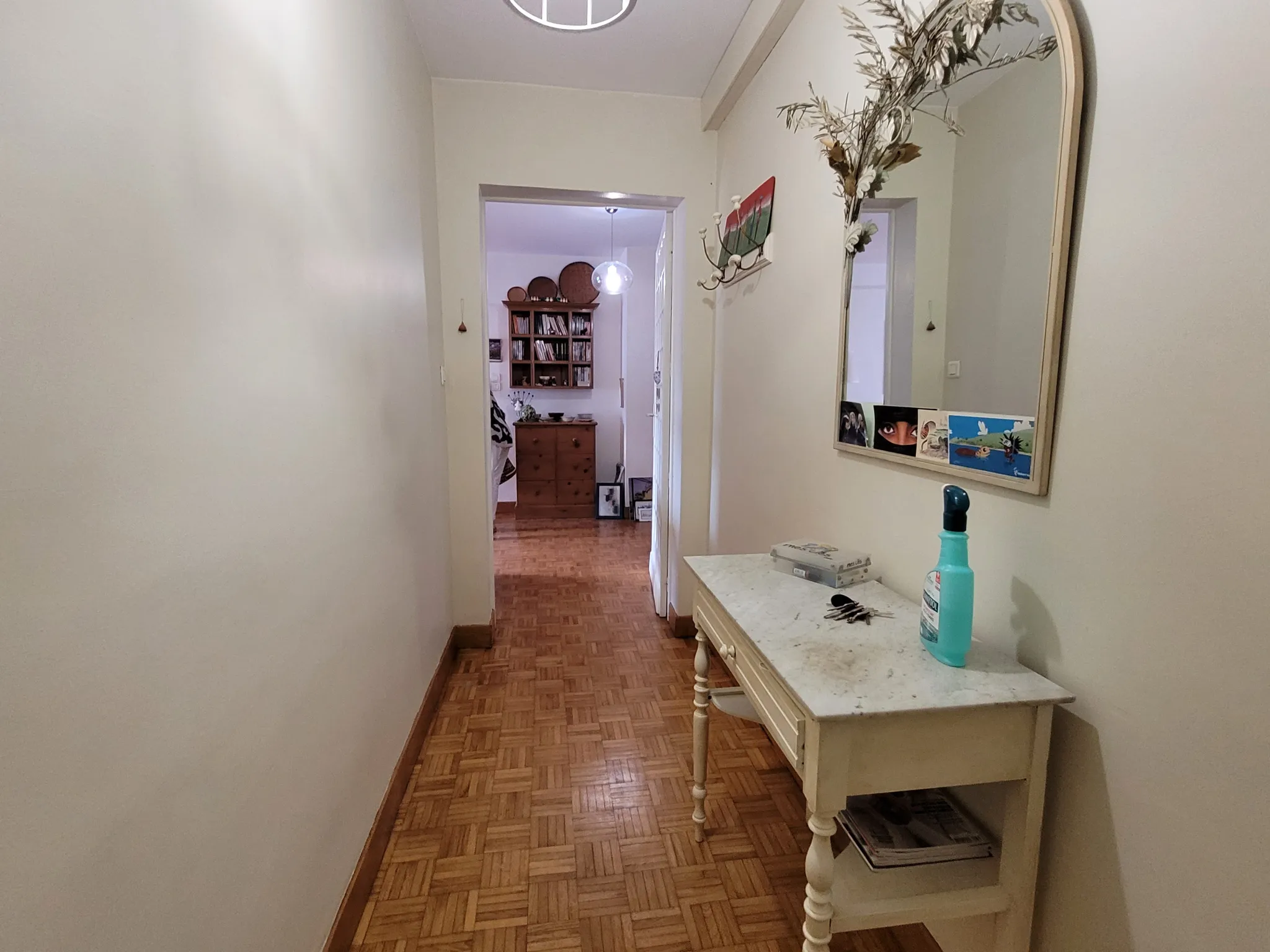 Appartement T3 avec balcon, ascenseur, garage et cellier à Carcassonne 