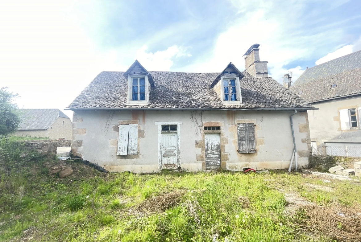 Maison à réhabiliter à Rilhac Xaintrie 