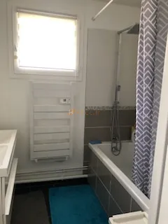 Charmant appartement rénové à Lillebonne 