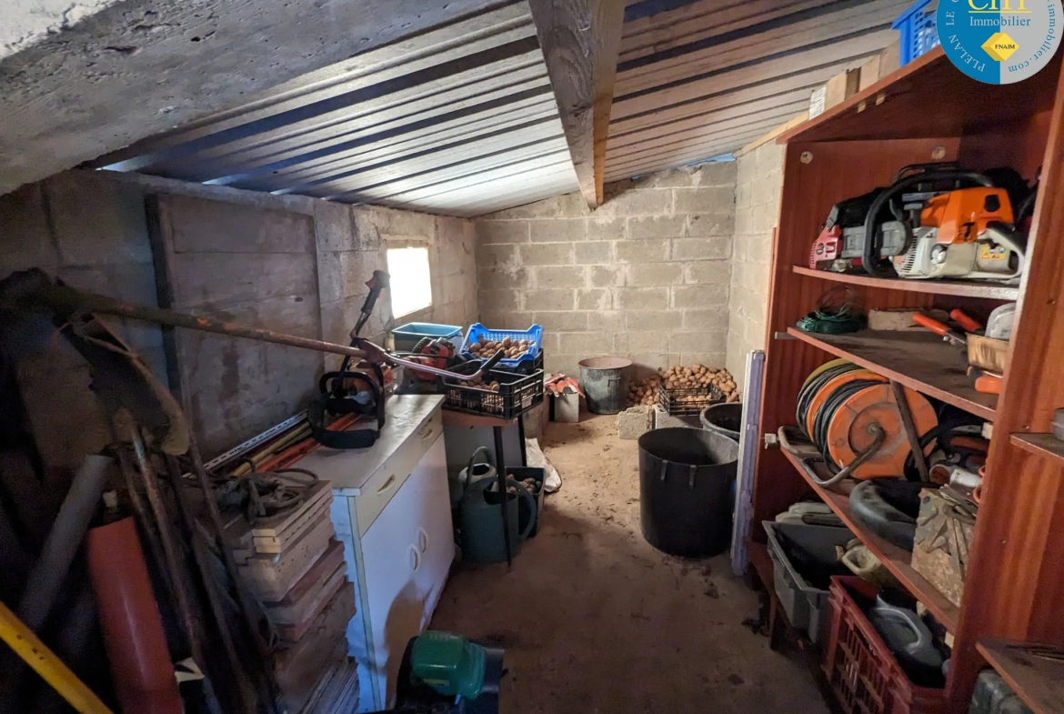 Terrain à bâtir à Plélan-Le-Grand (35) - Exposé sud avec double garage 