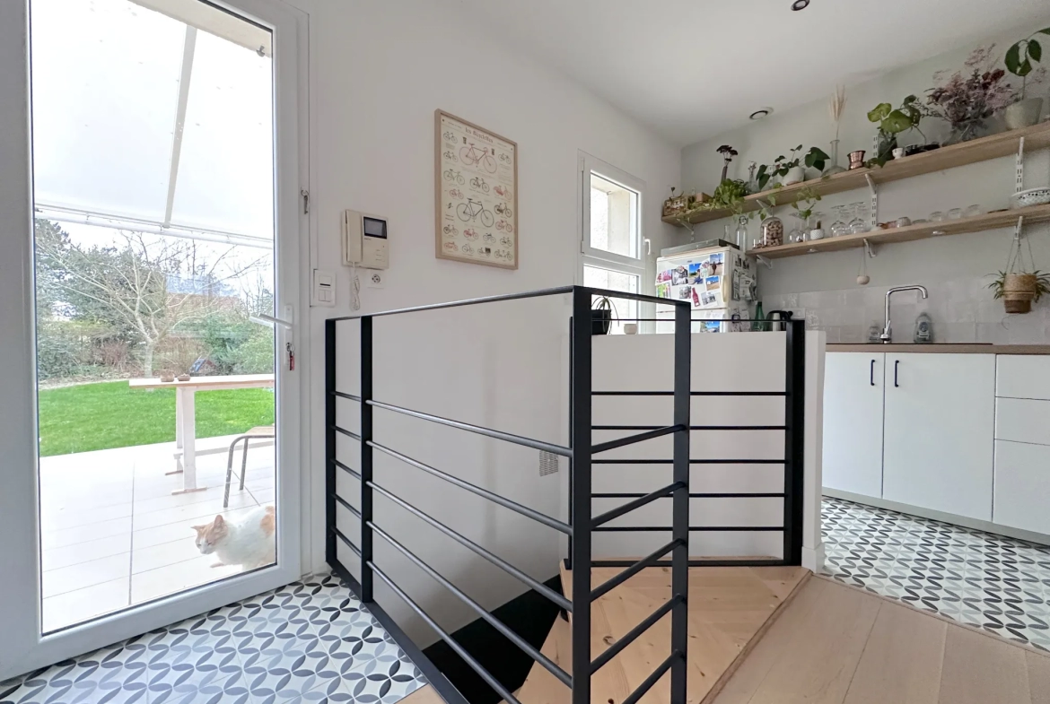 Maison 2 chambres avec jardin et garage au Pallet 