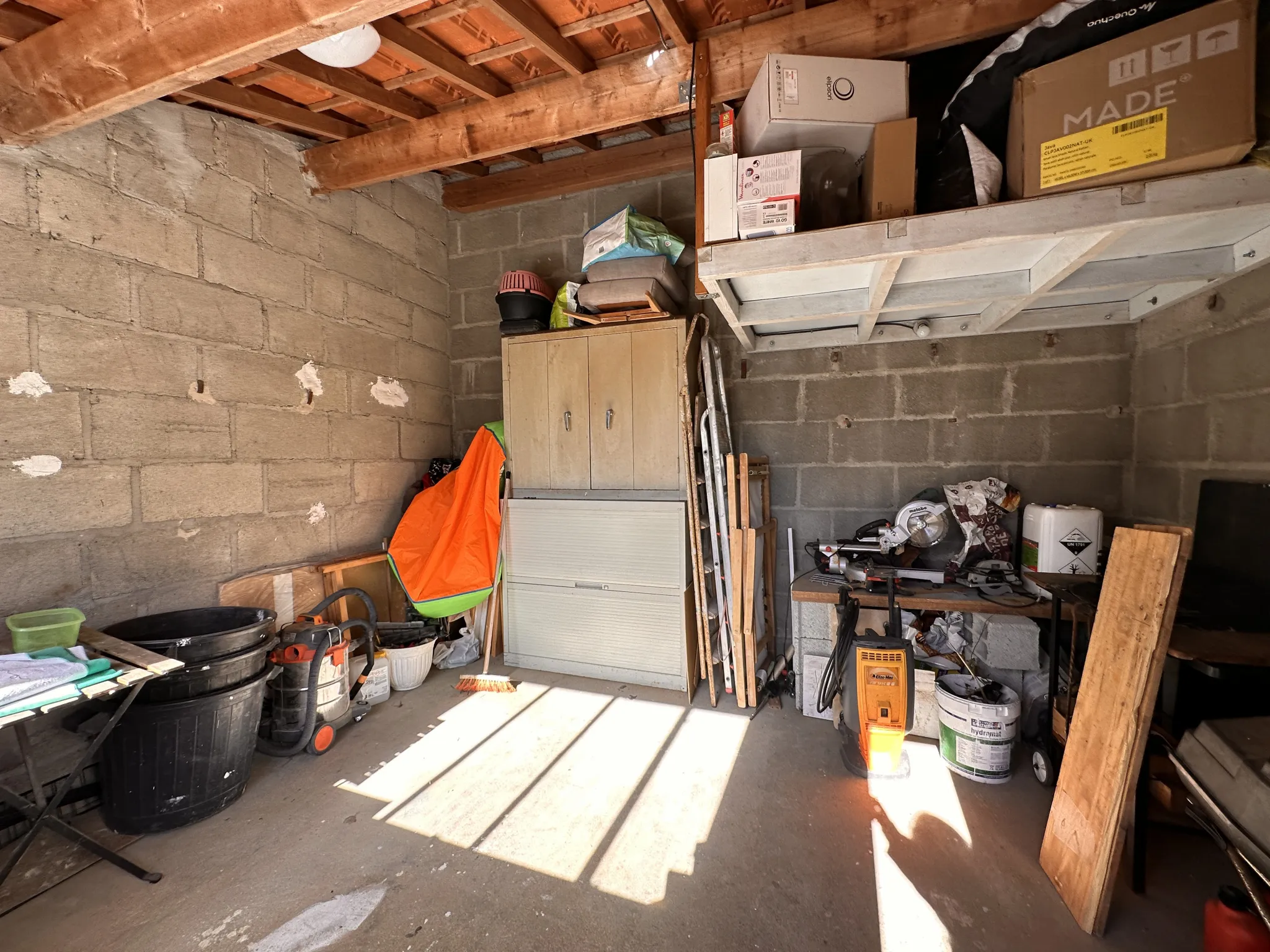 Maison 2 chambres avec jardin et garage au Pallet 