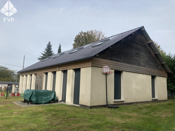 Ensemble immobilier de deux logements loués à Ocqueville (76450)