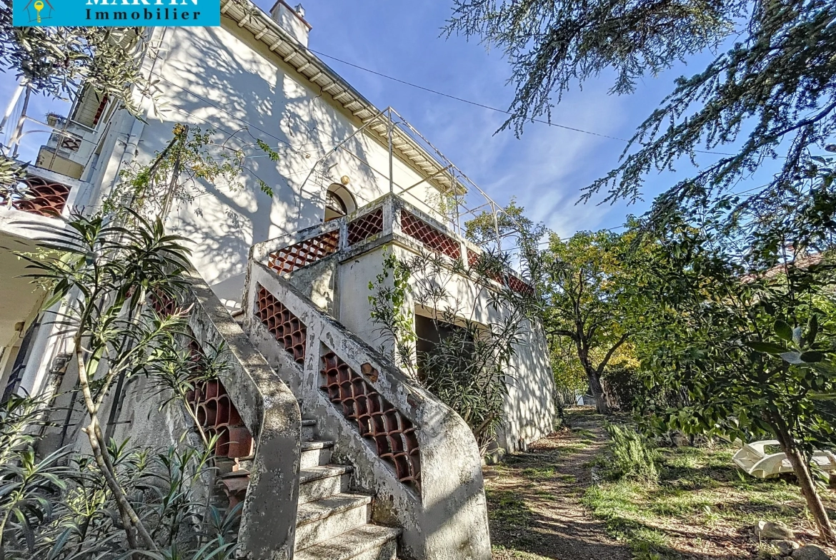 Maison à vendre à Reynes 