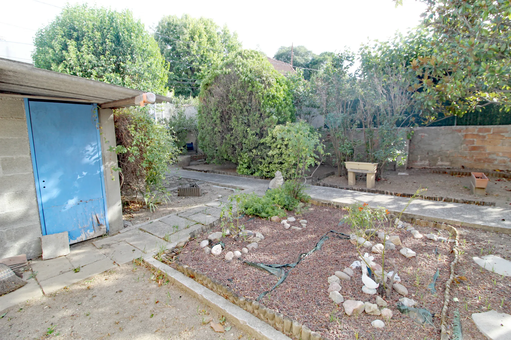 Maison de 100 m2 à rénover à Nimes Camplanier 